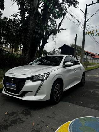 PEUGEOT 208 1.6 16V FLEX ACTIVE AT6 PEUGEOT 208 1.6 16V FLEX ACTIVE AT6